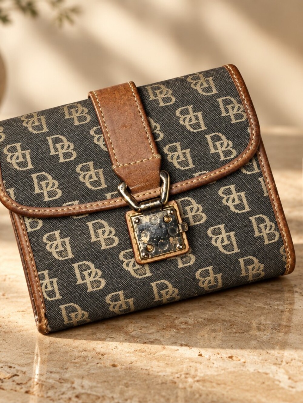 Dooney & Bourke Snap Wallet